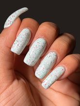 Load image into Gallery viewer, Miss Peppermint