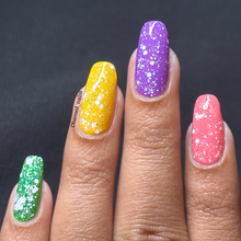 Load image into Gallery viewer, White Hot